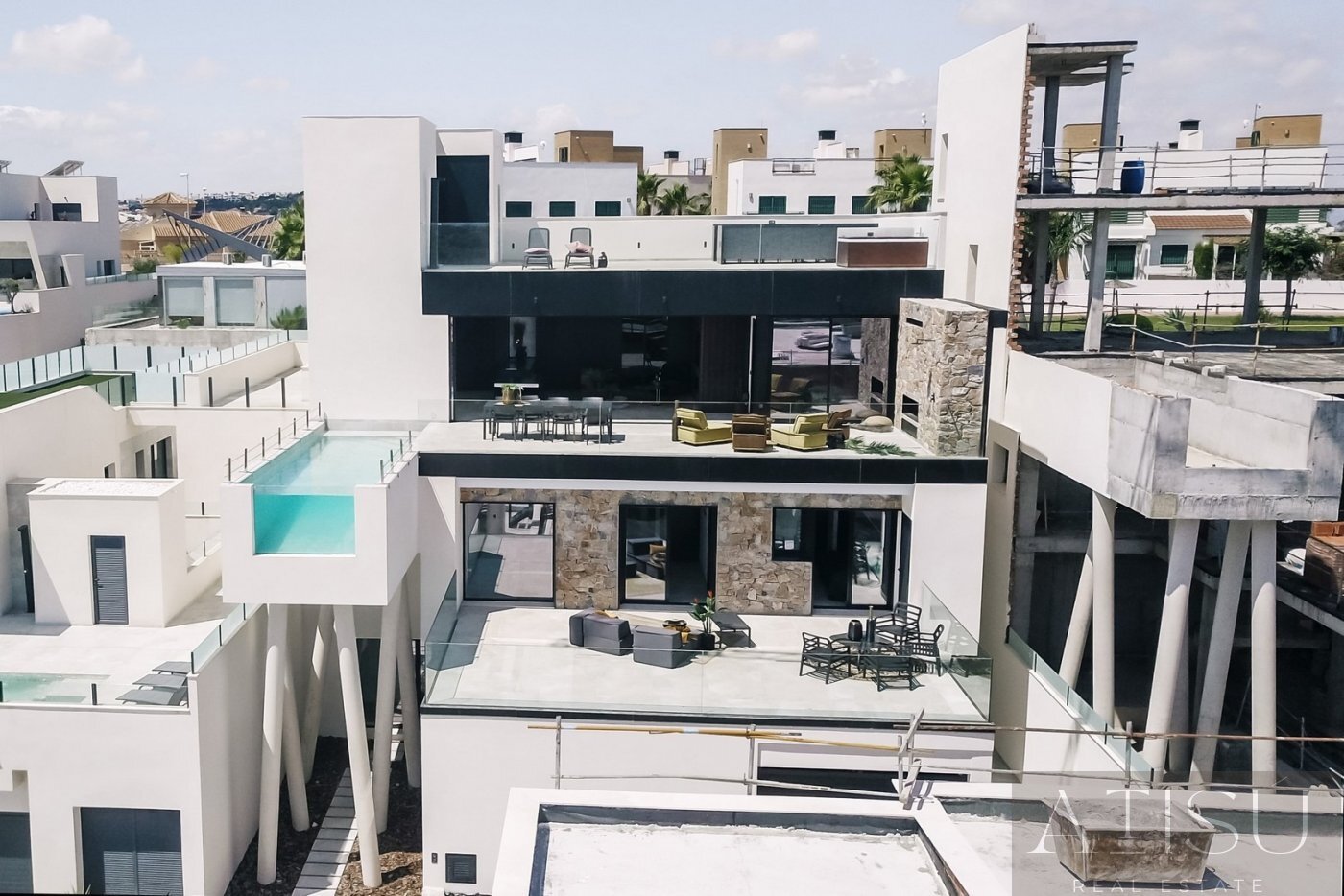 Venta de villa en Rojales