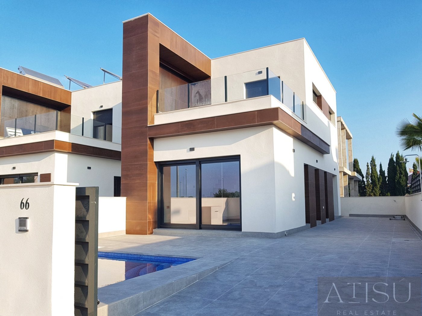 Venta de villa en Daya nueva