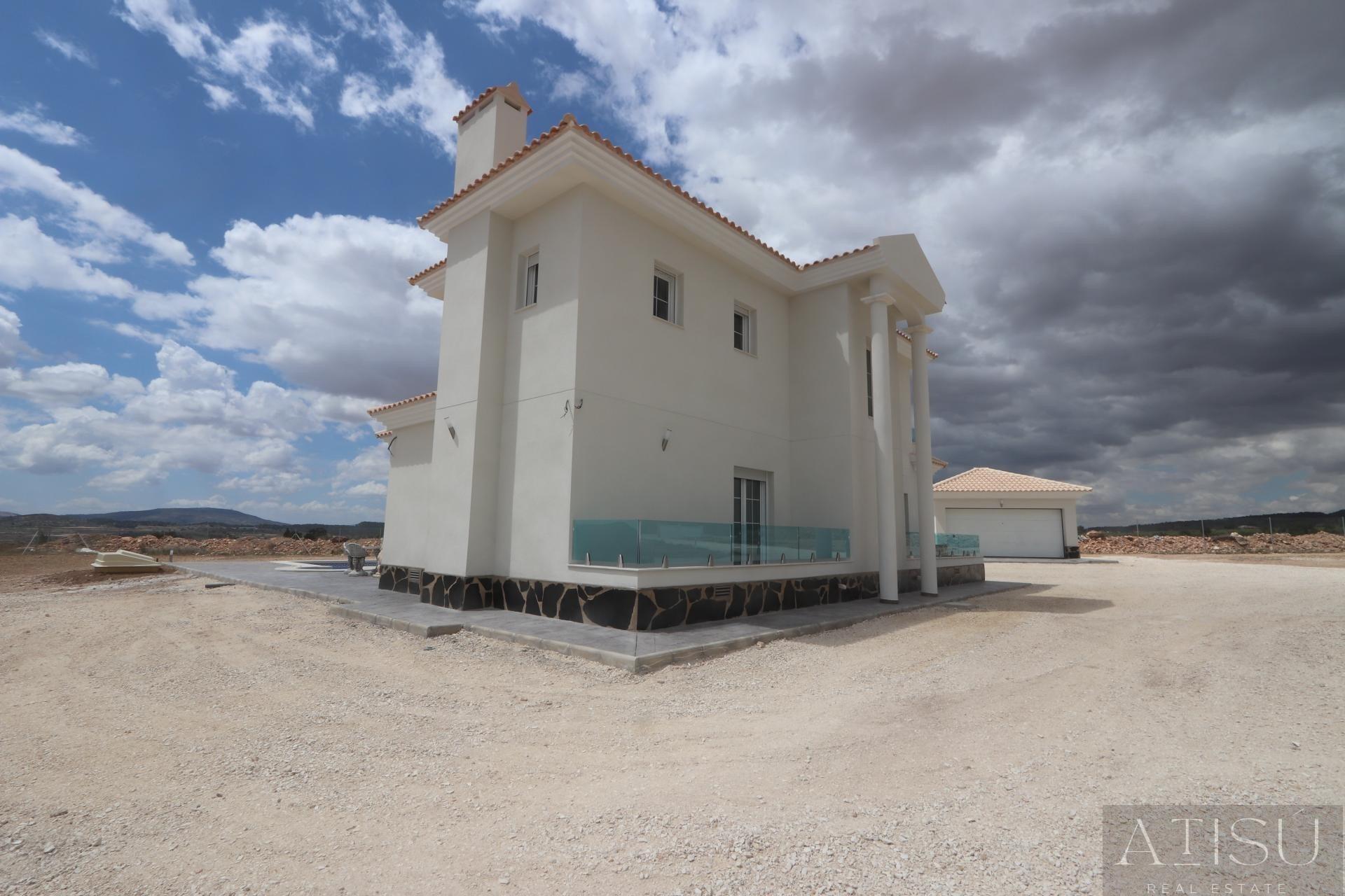 Venta de villa en Pinoso