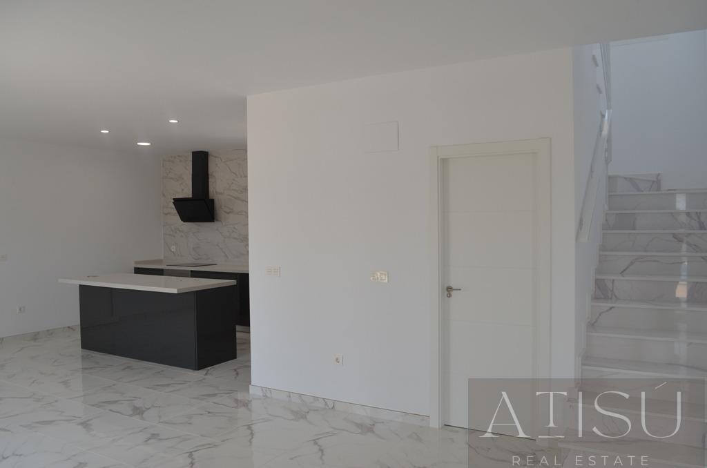 Venta de villa en Pinoso