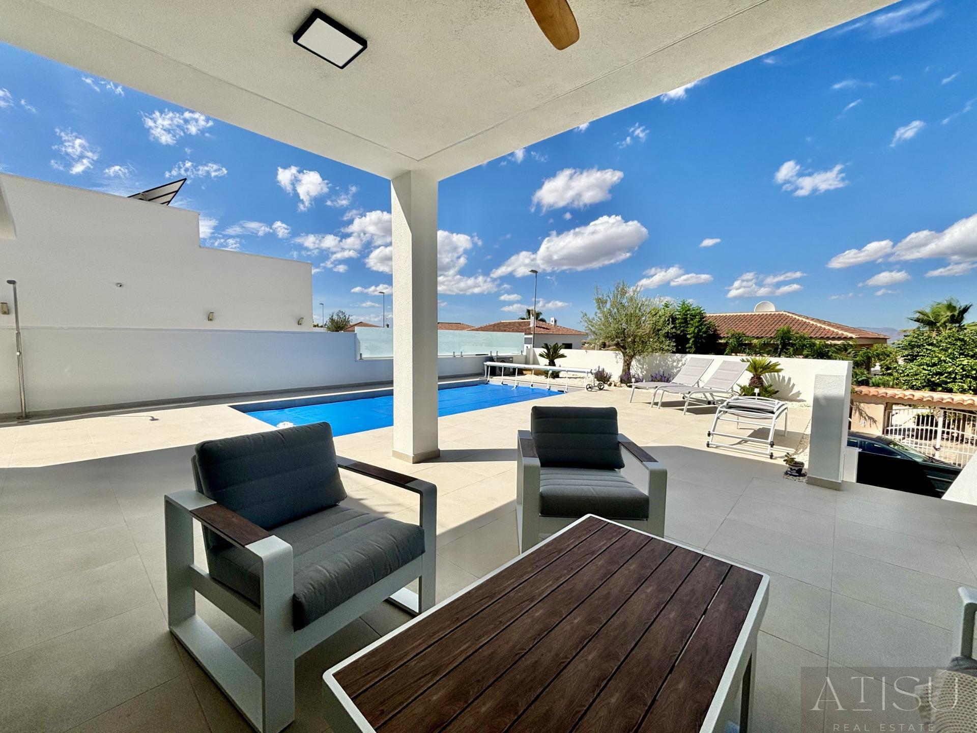 Venta de villa en Rojales
