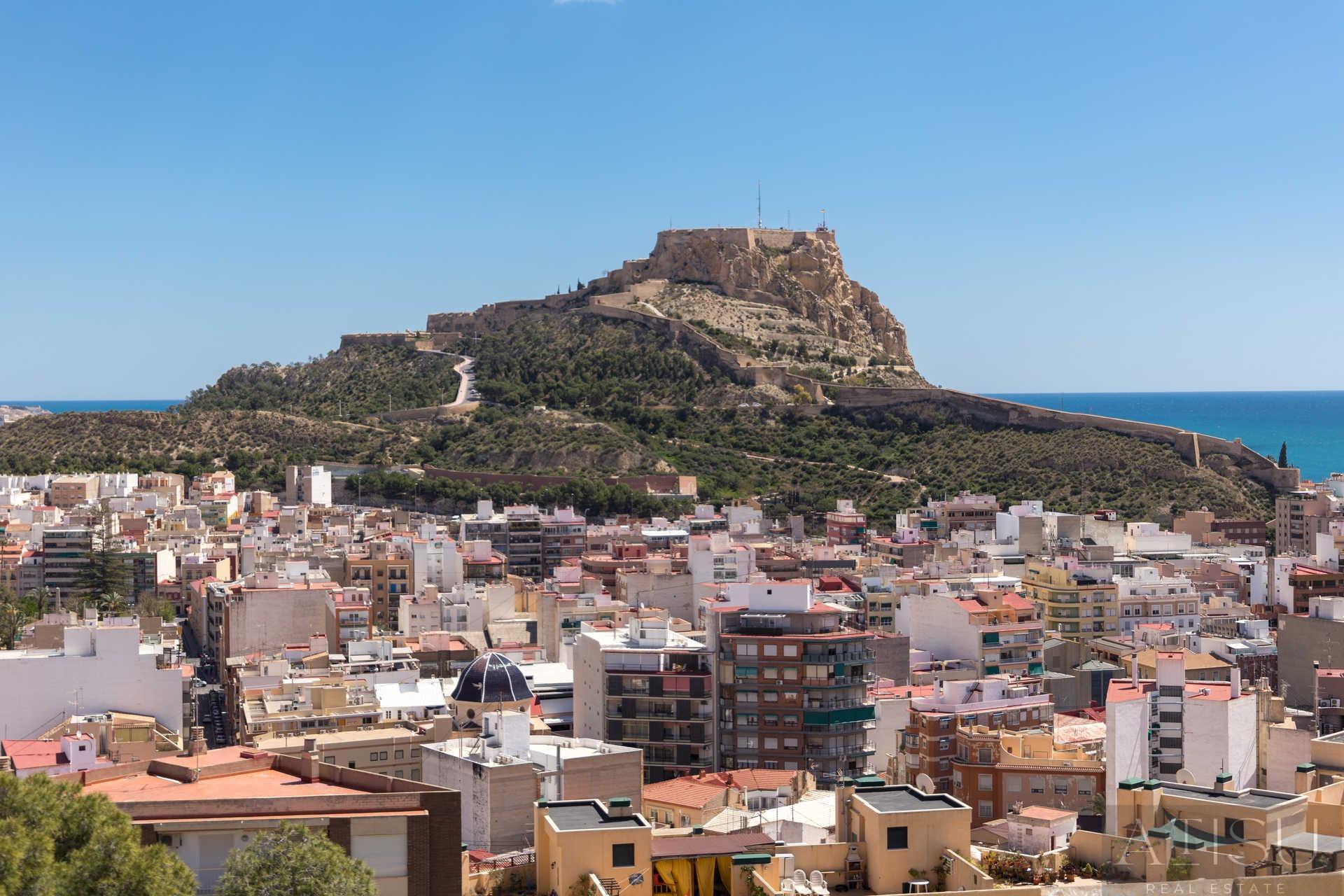 Venta de Ático en Alicante