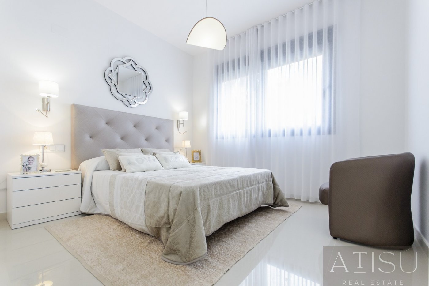 Venta de villa en San miguel de salinas