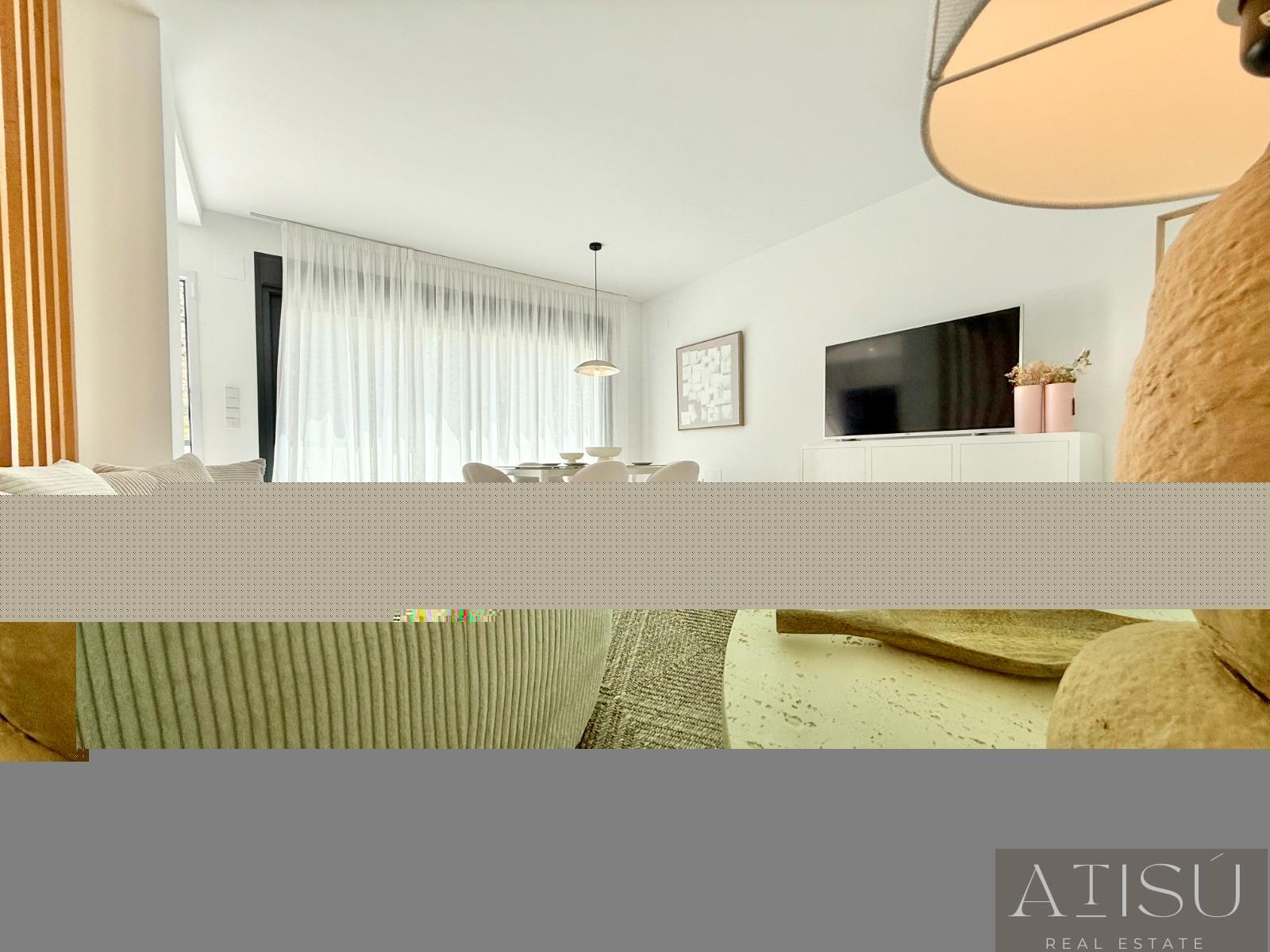 Venta de villa en Cox