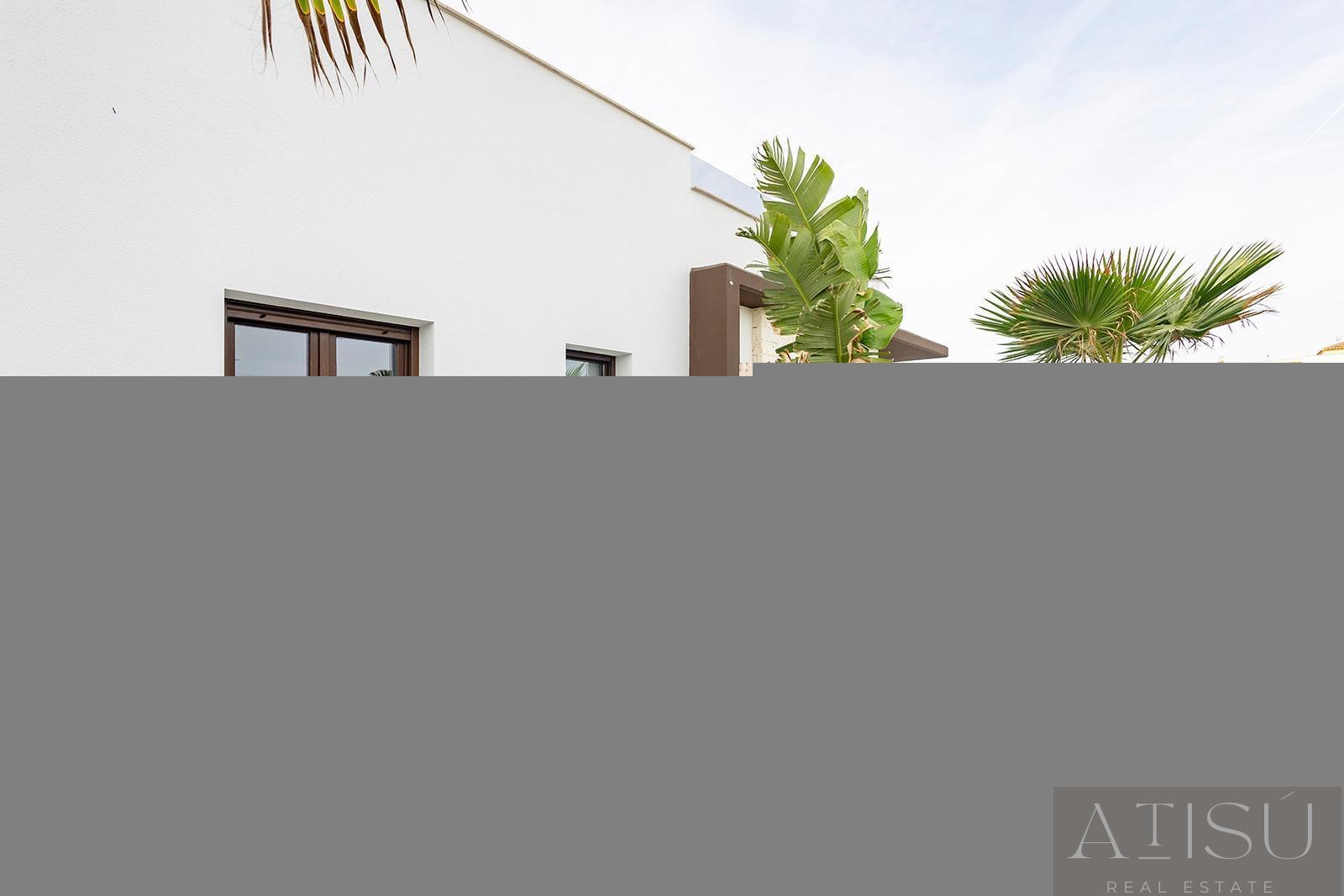 Venta de villa en Orihuela
