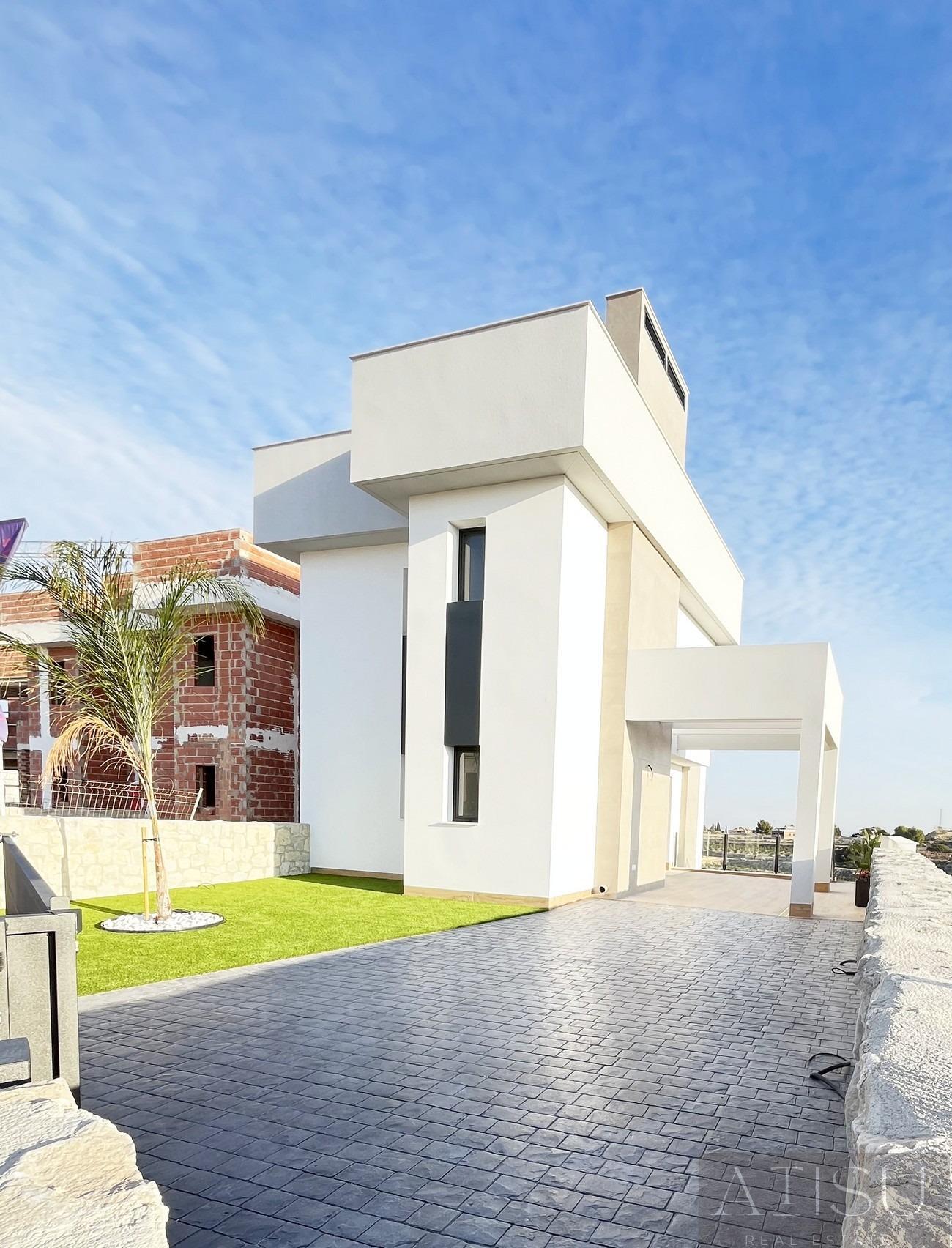 Venta de villa en Algorfa