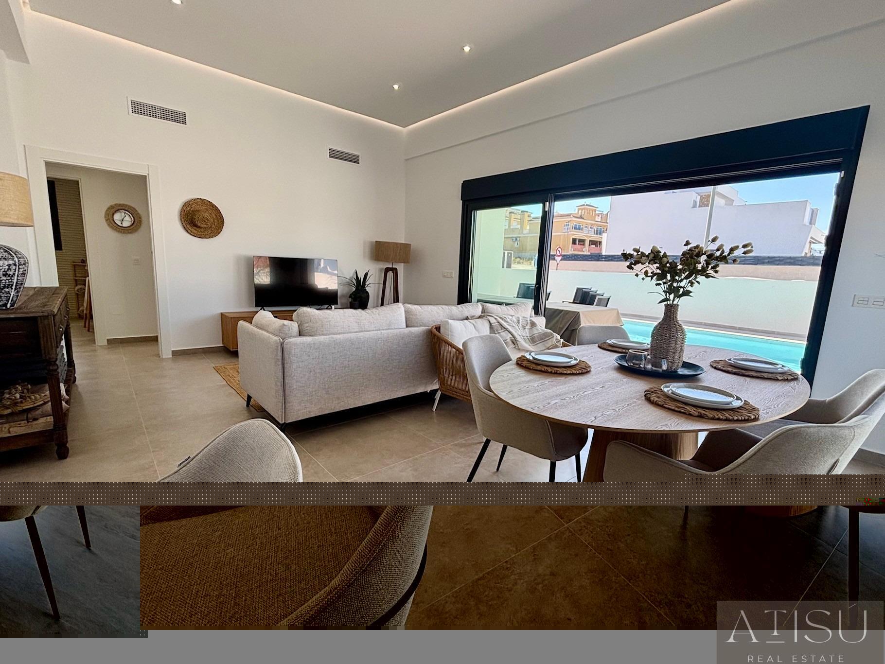 Venta de villa en Rafal