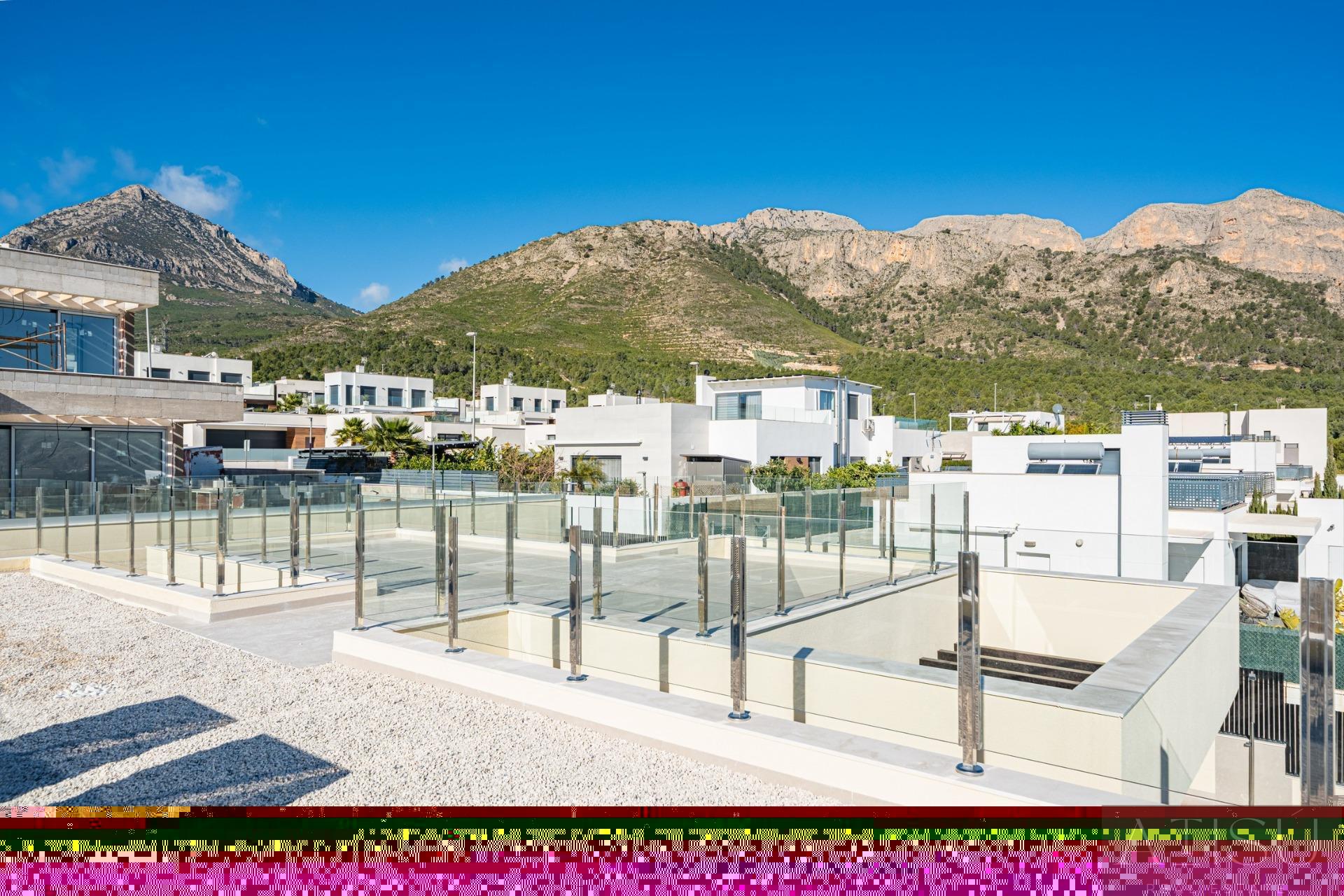 Venta de villa en Polop