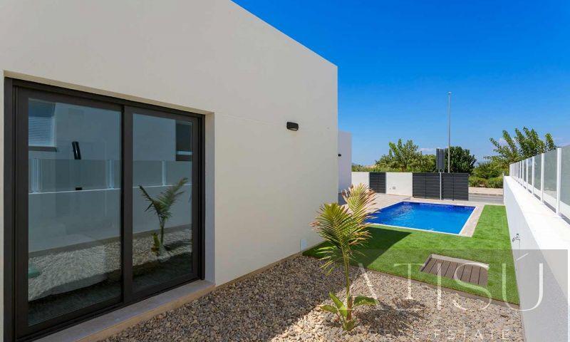 Venta de villa en Daya nueva