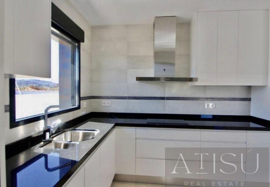For sale of villa in Pinoso