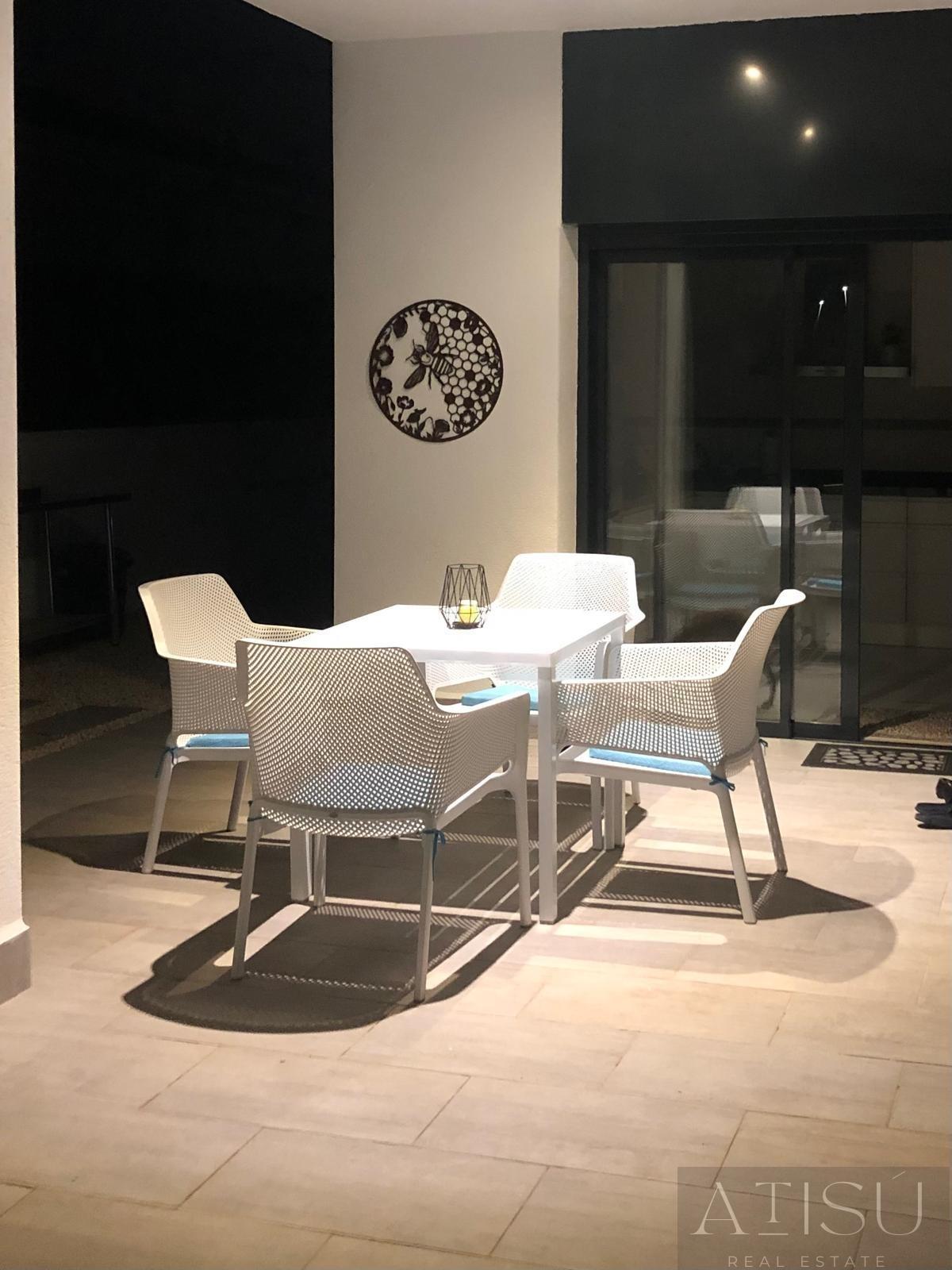 For sale of villa in Pinoso