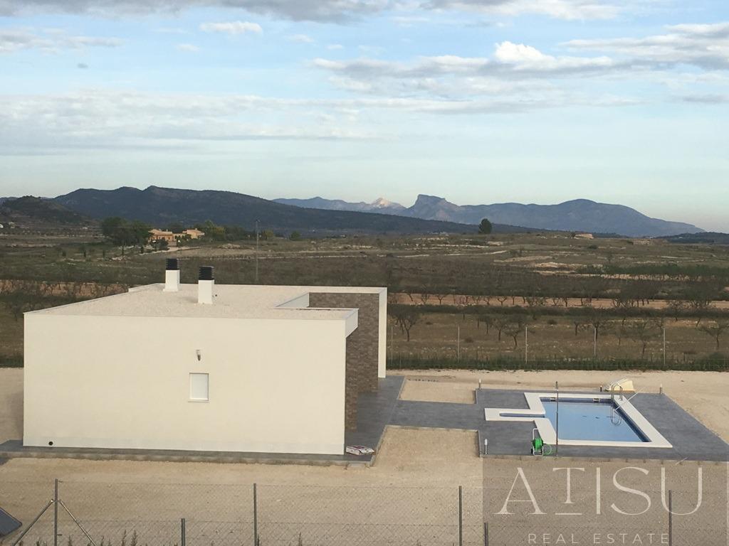 Venta de villa en Pinoso