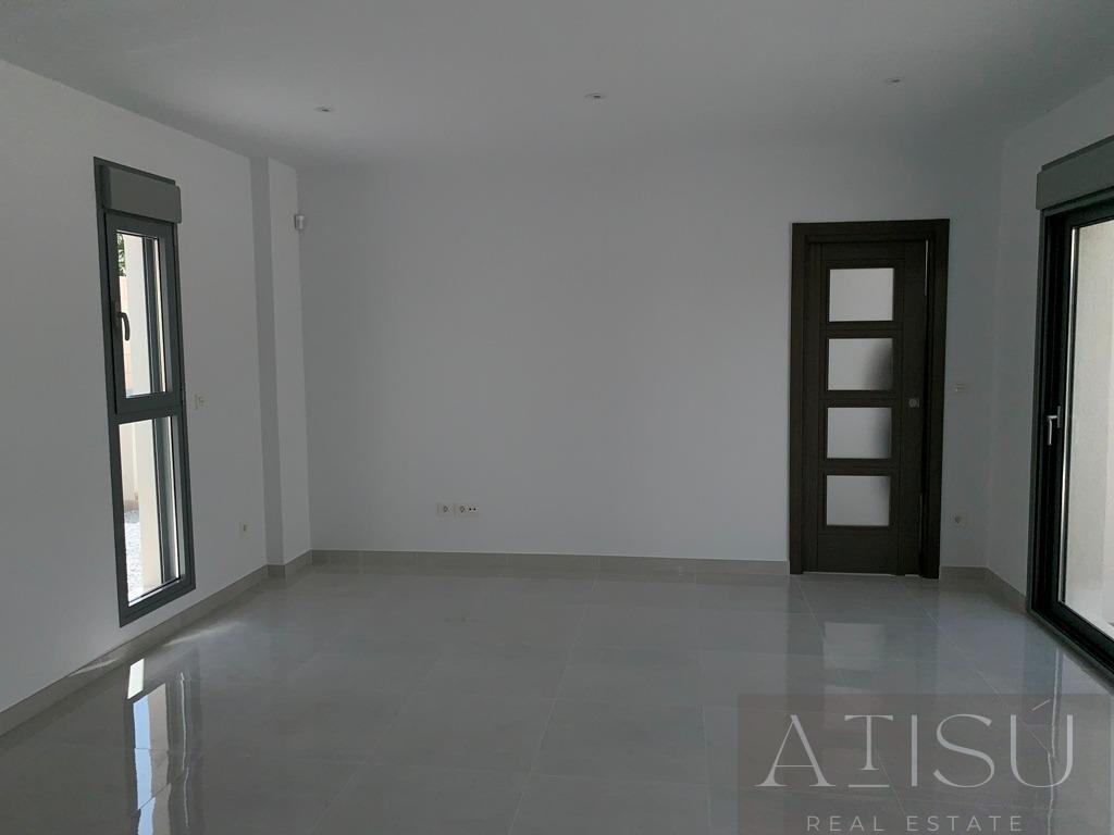 Venta de villa en Pinoso