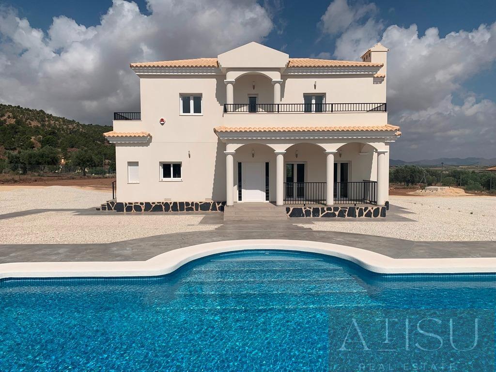 Venta de villa en Pinoso