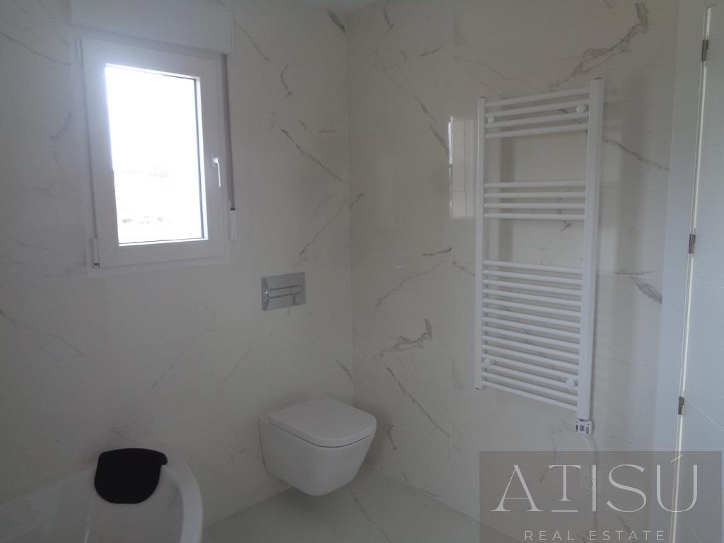 Venta de villa en Pinoso