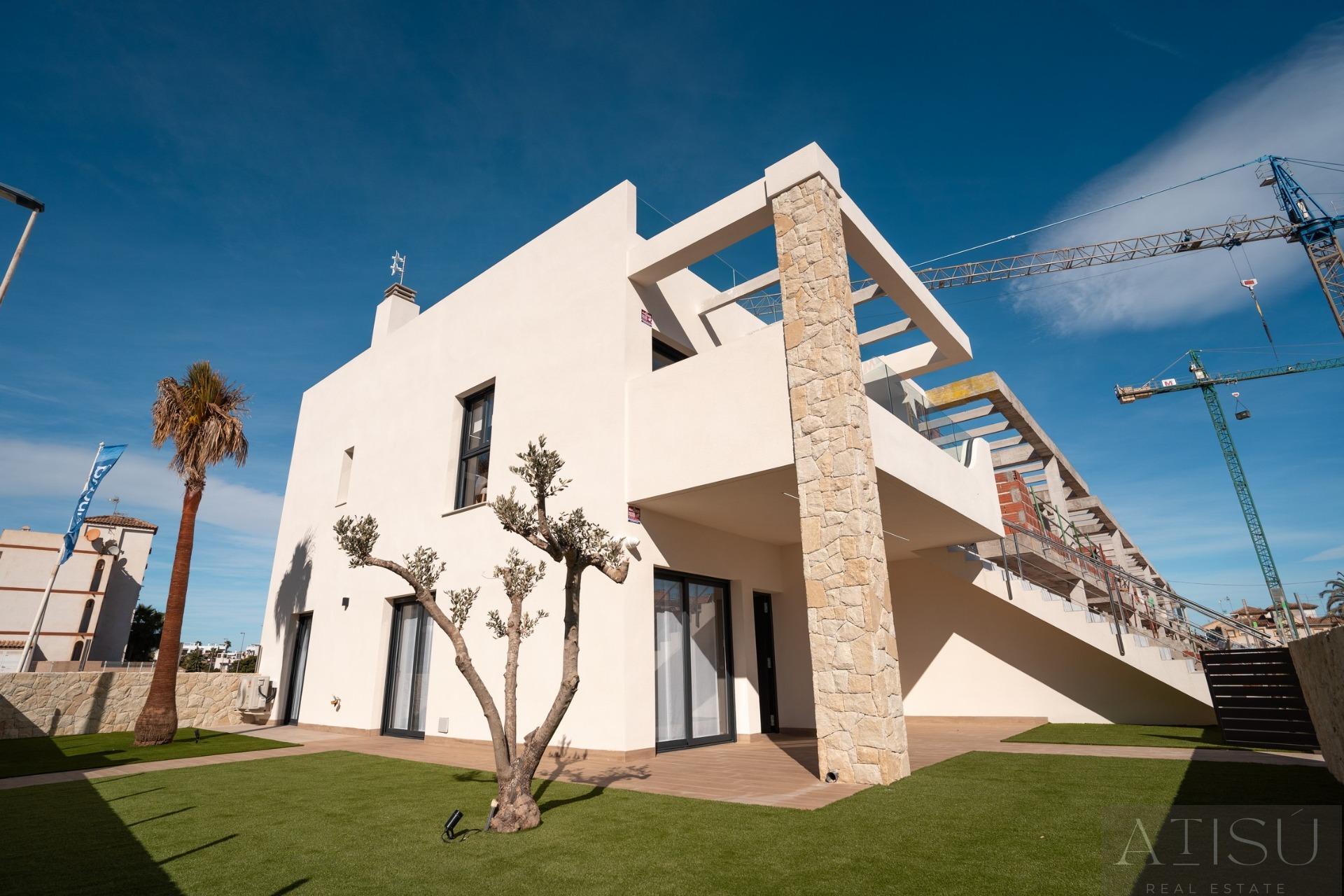 Venta de bungalow en Pilar de la horadada