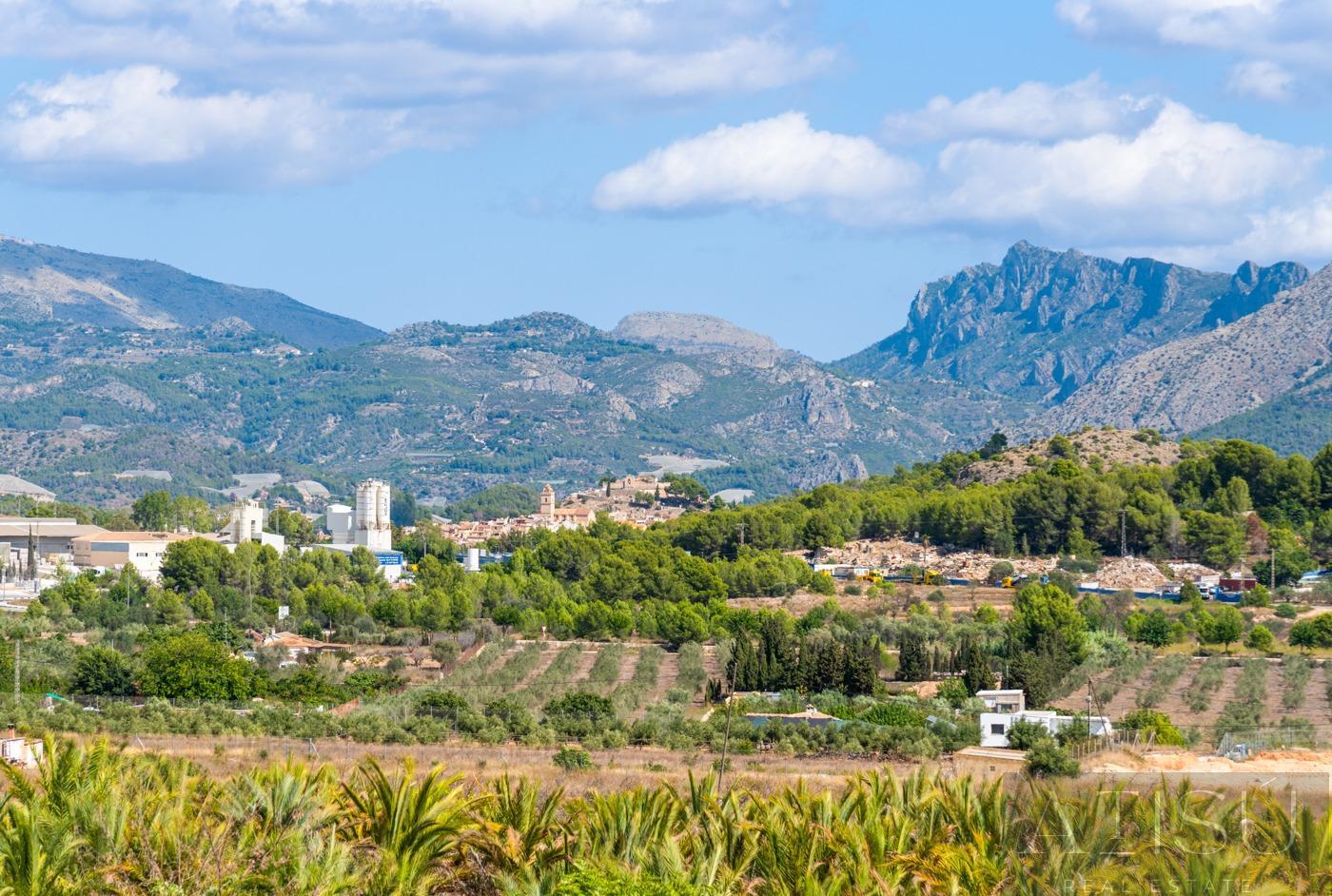 Venta de villa en Polop