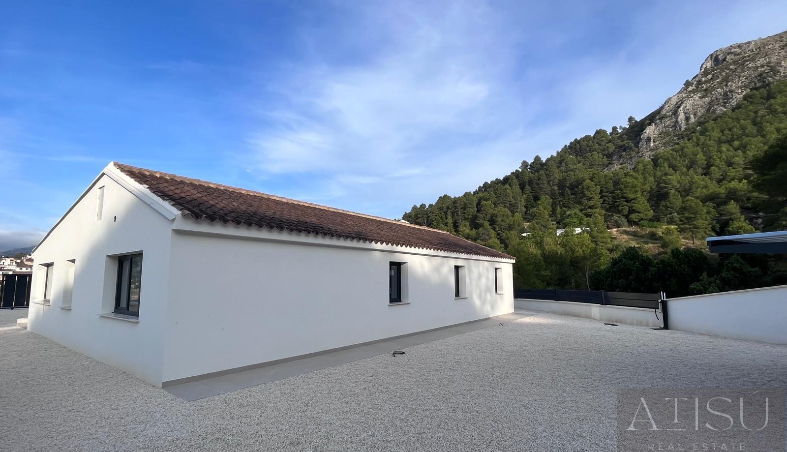 Venta de villa en Penaguila