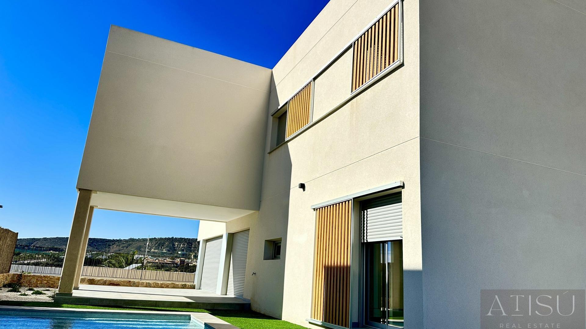 Zu verkaufen von villa in
 Algorfa