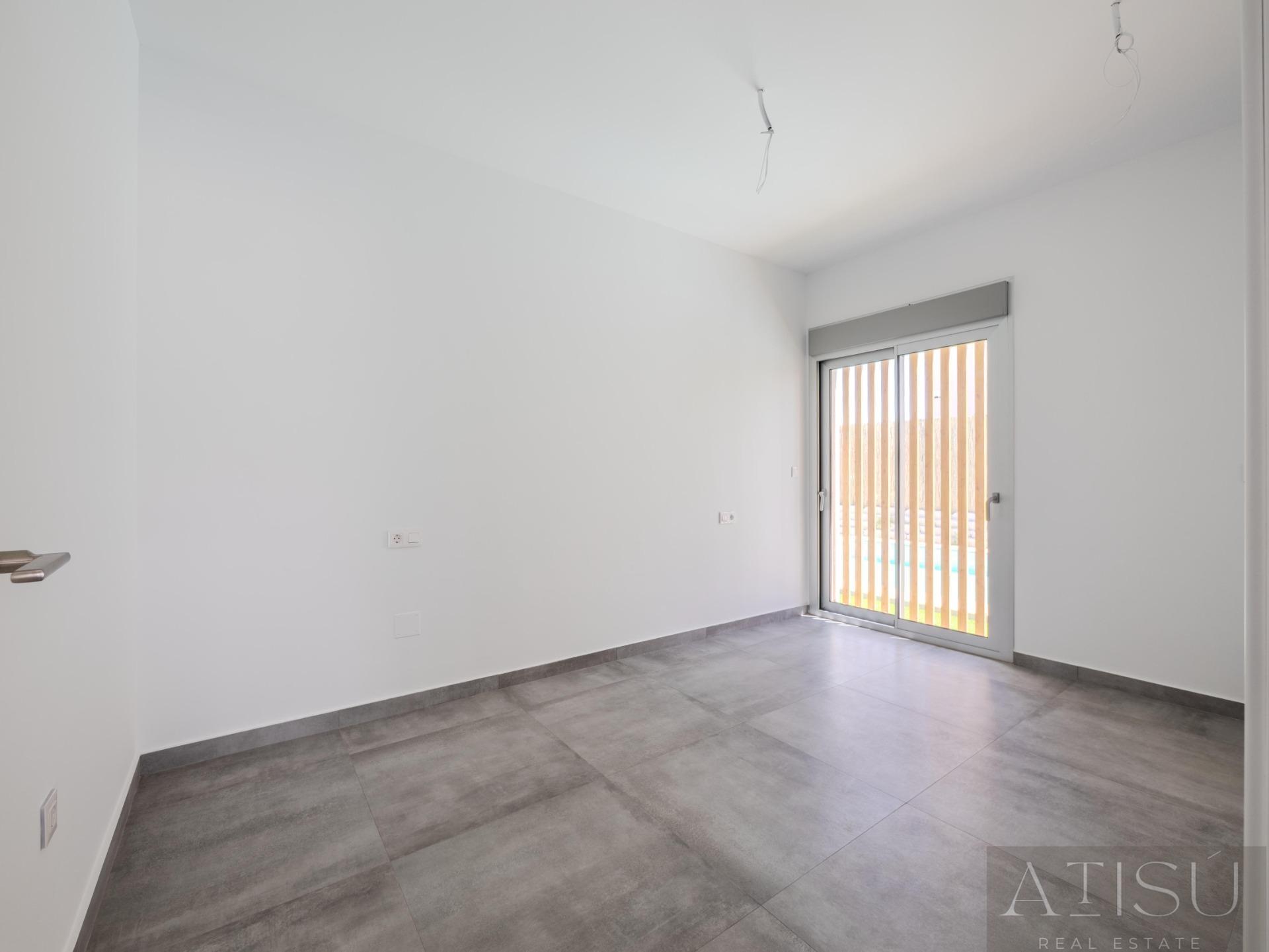 Venta de villa en Algorfa