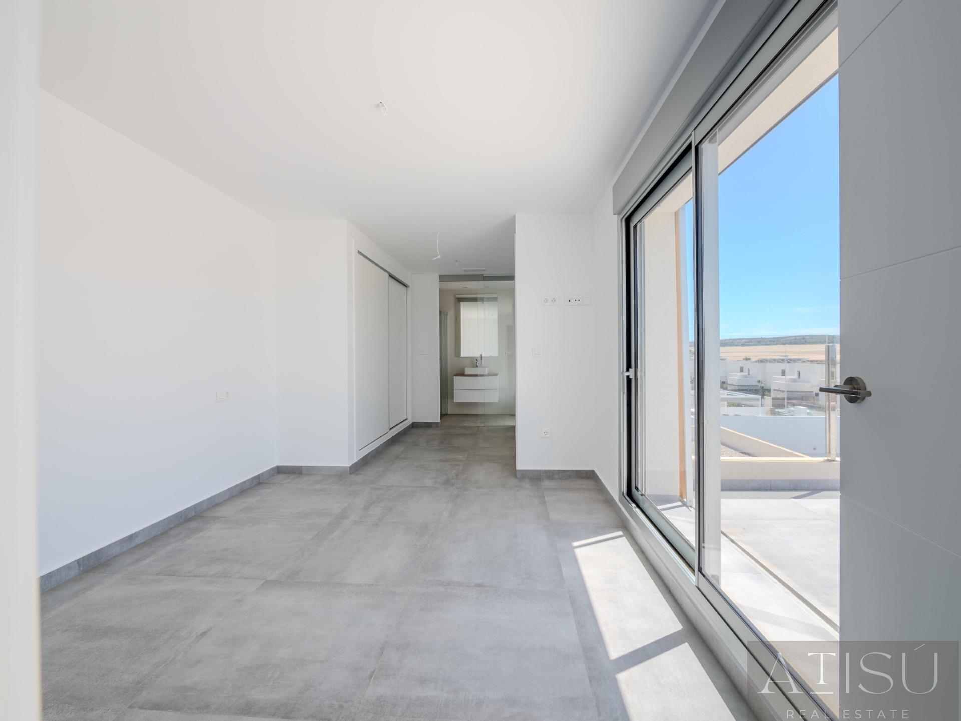 Venta de villa en Algorfa