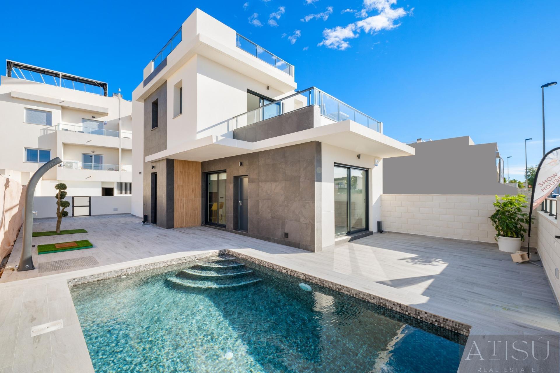 Venta de villa en Benijofar
