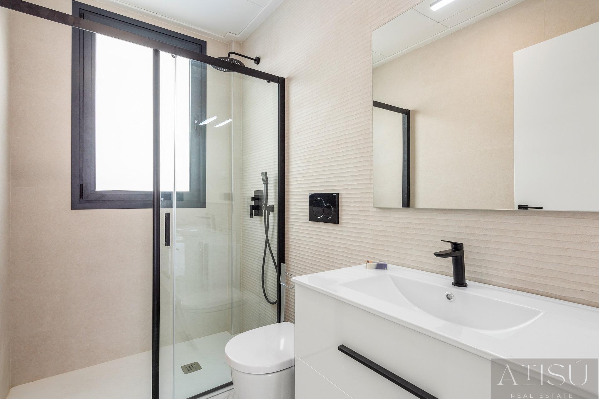 Venta de villa en Benijofar