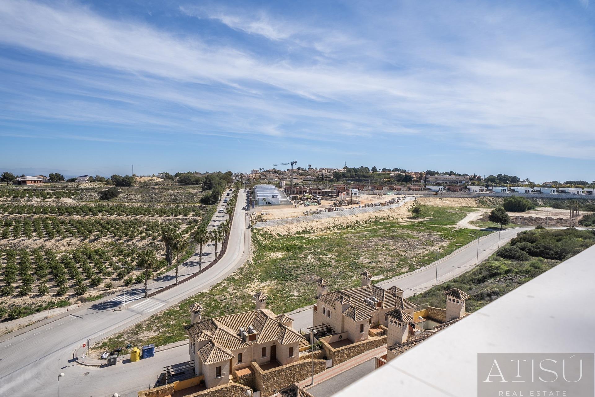Venta de villa en Algorfa