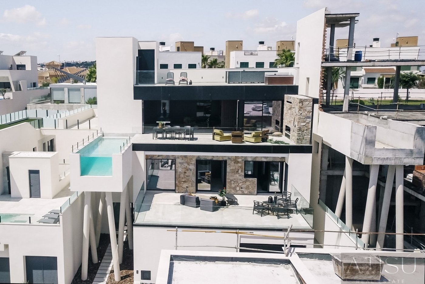 Venta de villa en Rojales