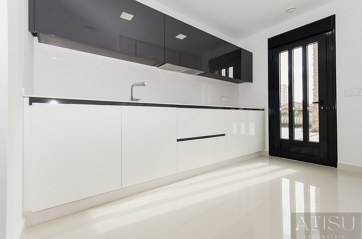 Venta de villa en Orihuela costa