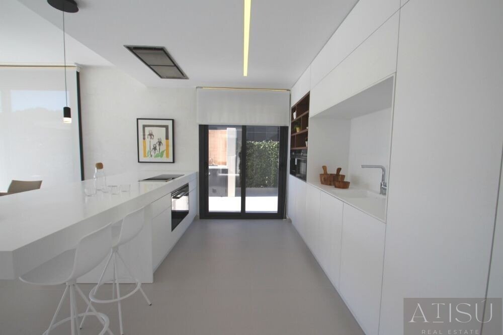Venta de villa en Orihuela costa