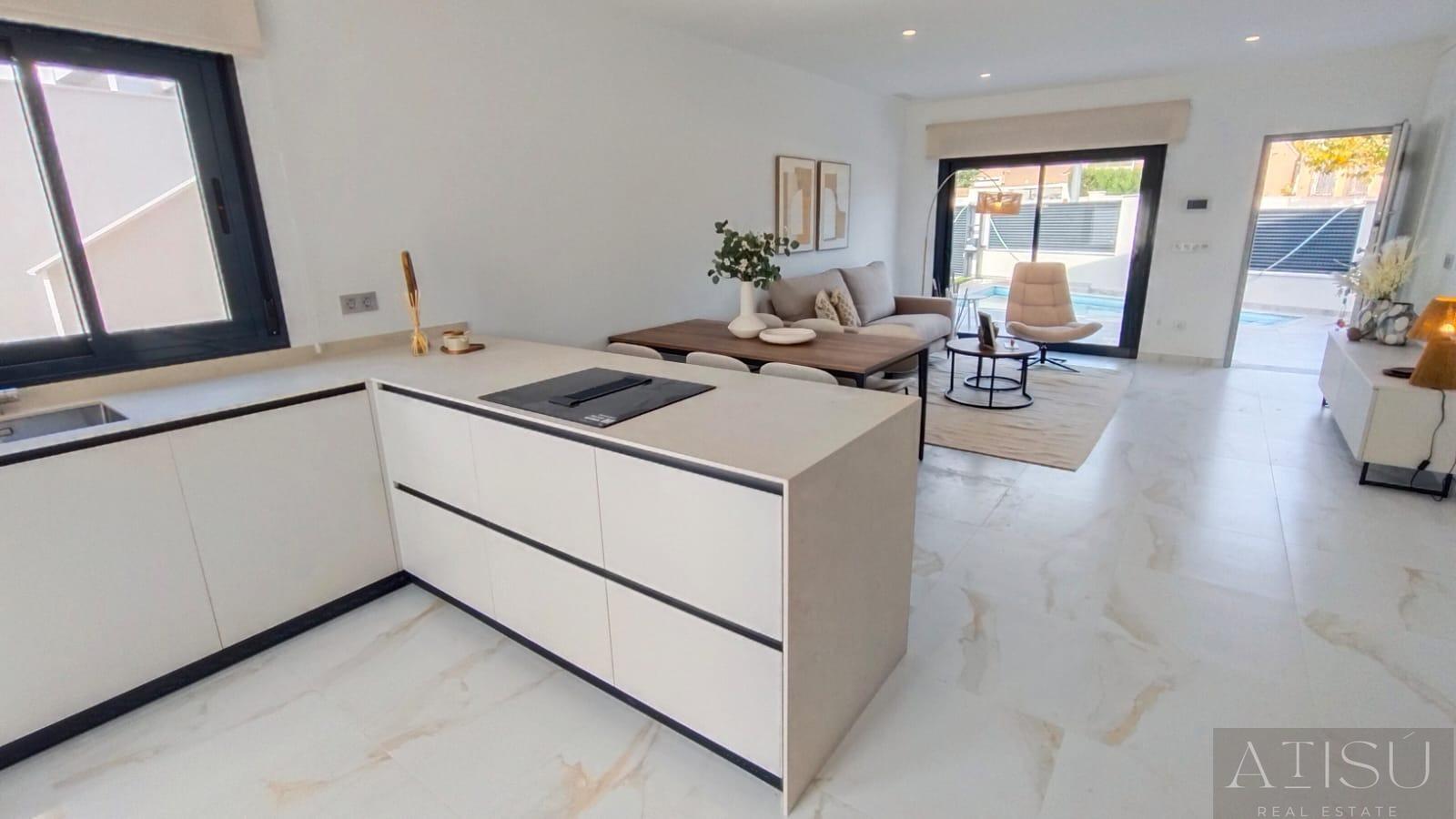 Venta de villa en Pilar de la horadada