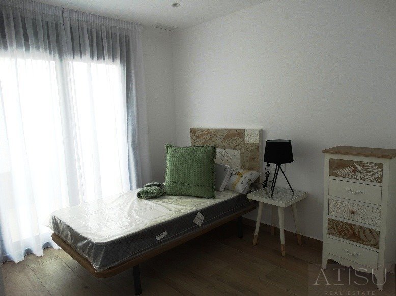 Venta de villa en Pilar de la horadada