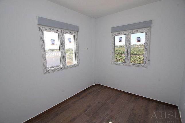 Venta de villa en Pinoso