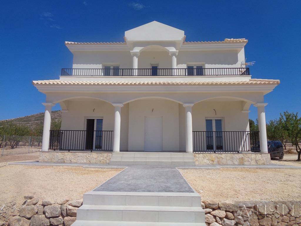 Venta de villa en Pinoso