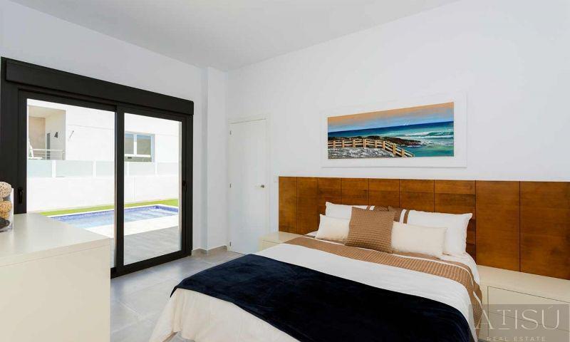 Venta de villa en Daya nueva