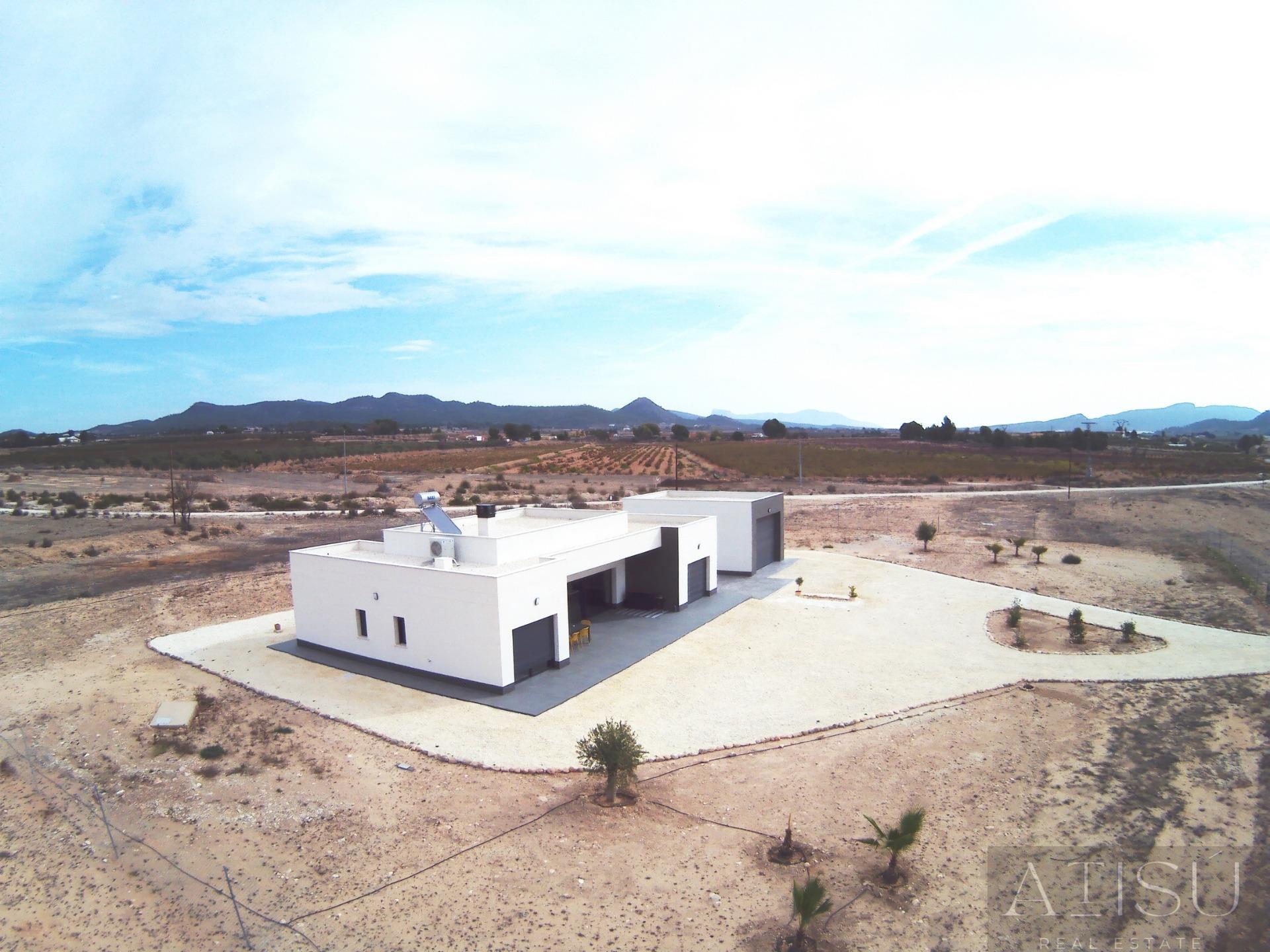 Venta de villa en Pinoso