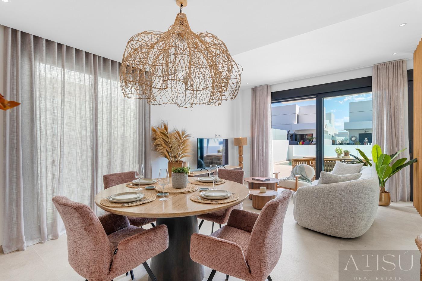 Venta de villa en Dolores