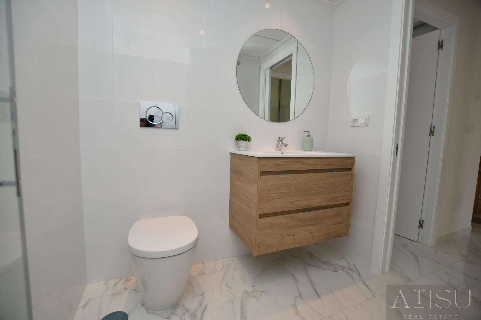 Venta de bungalow en San miguel de salinas