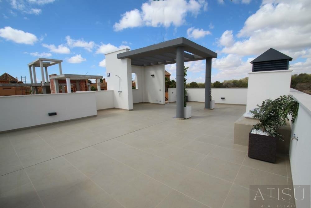 Venta de villa en San miguel de salinas