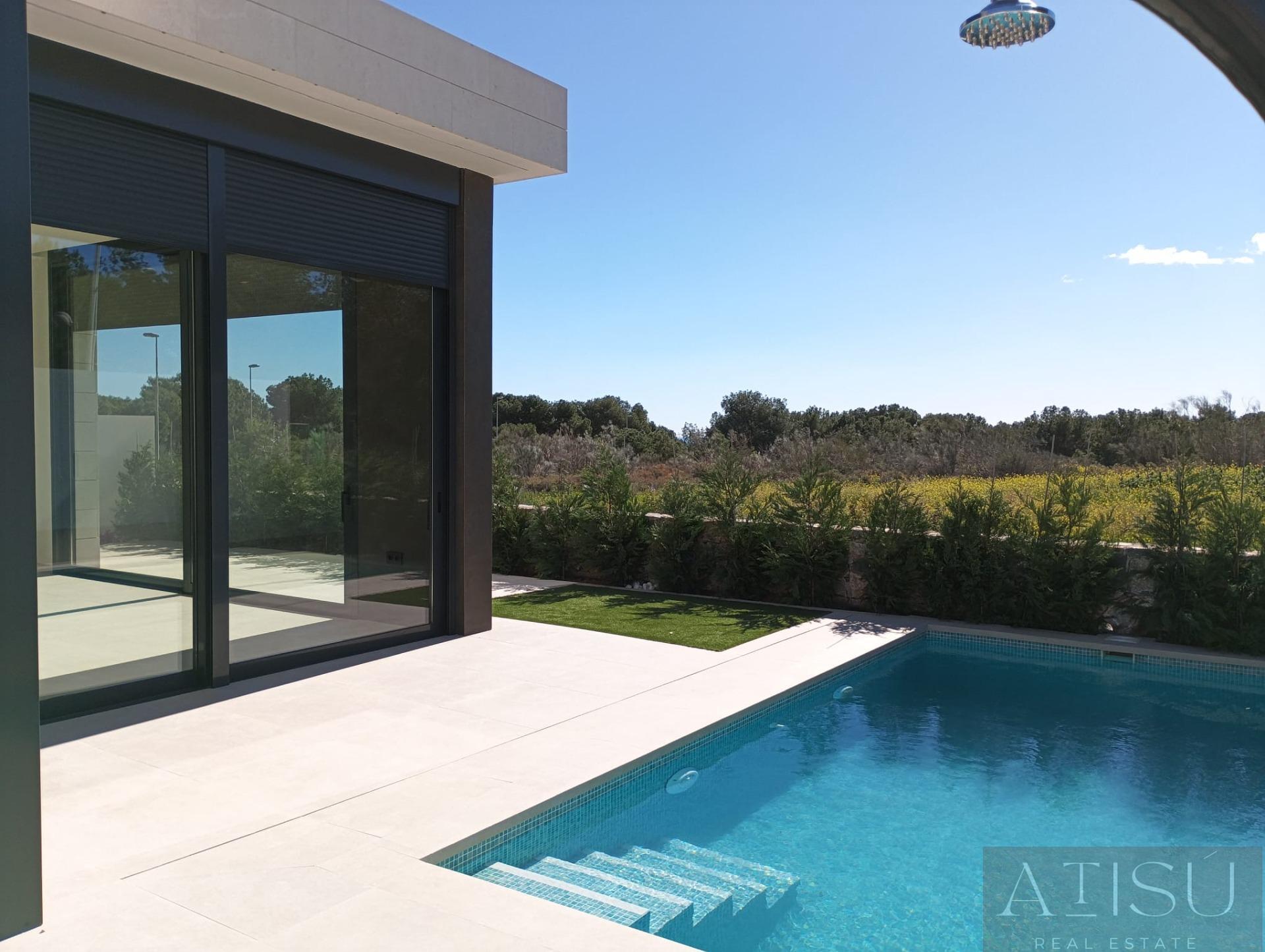 Venta de villa en Pilar de la horadada