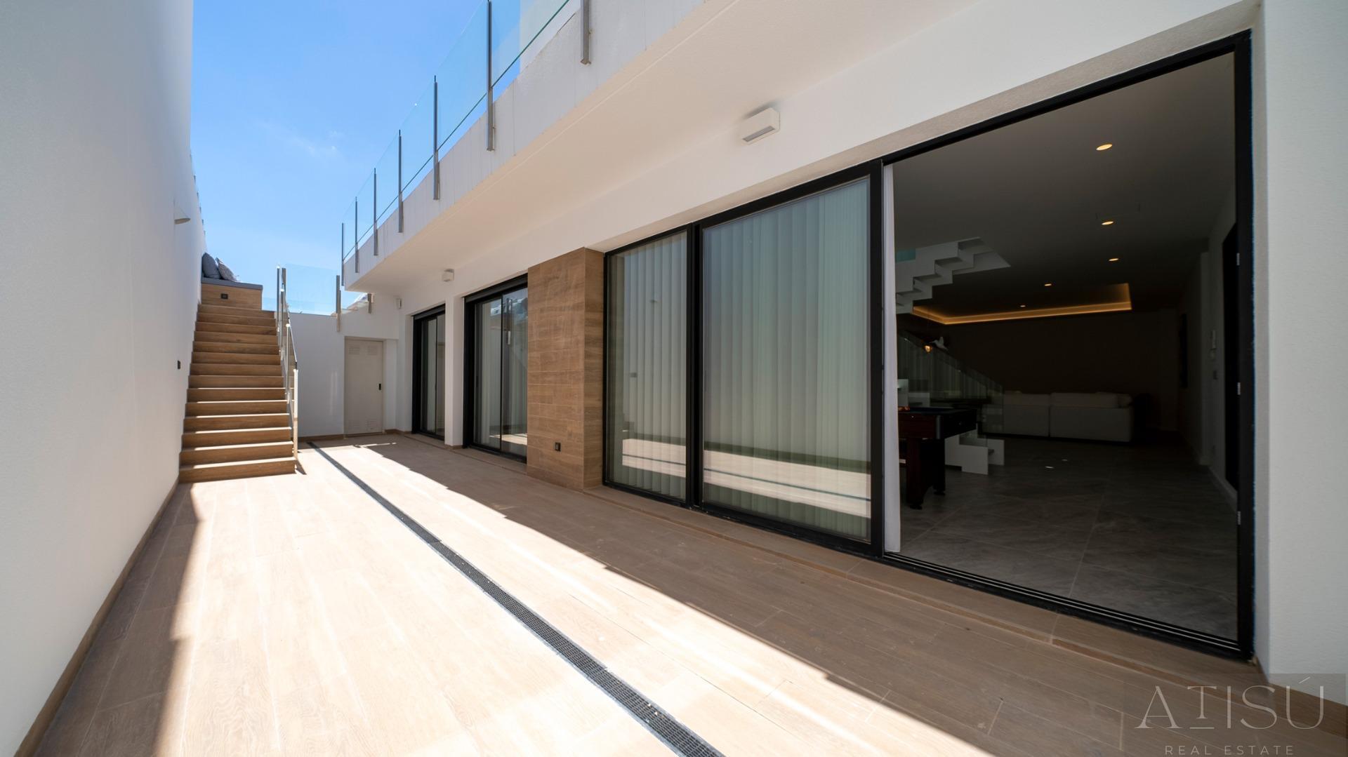 Venta de villa en Finestrat