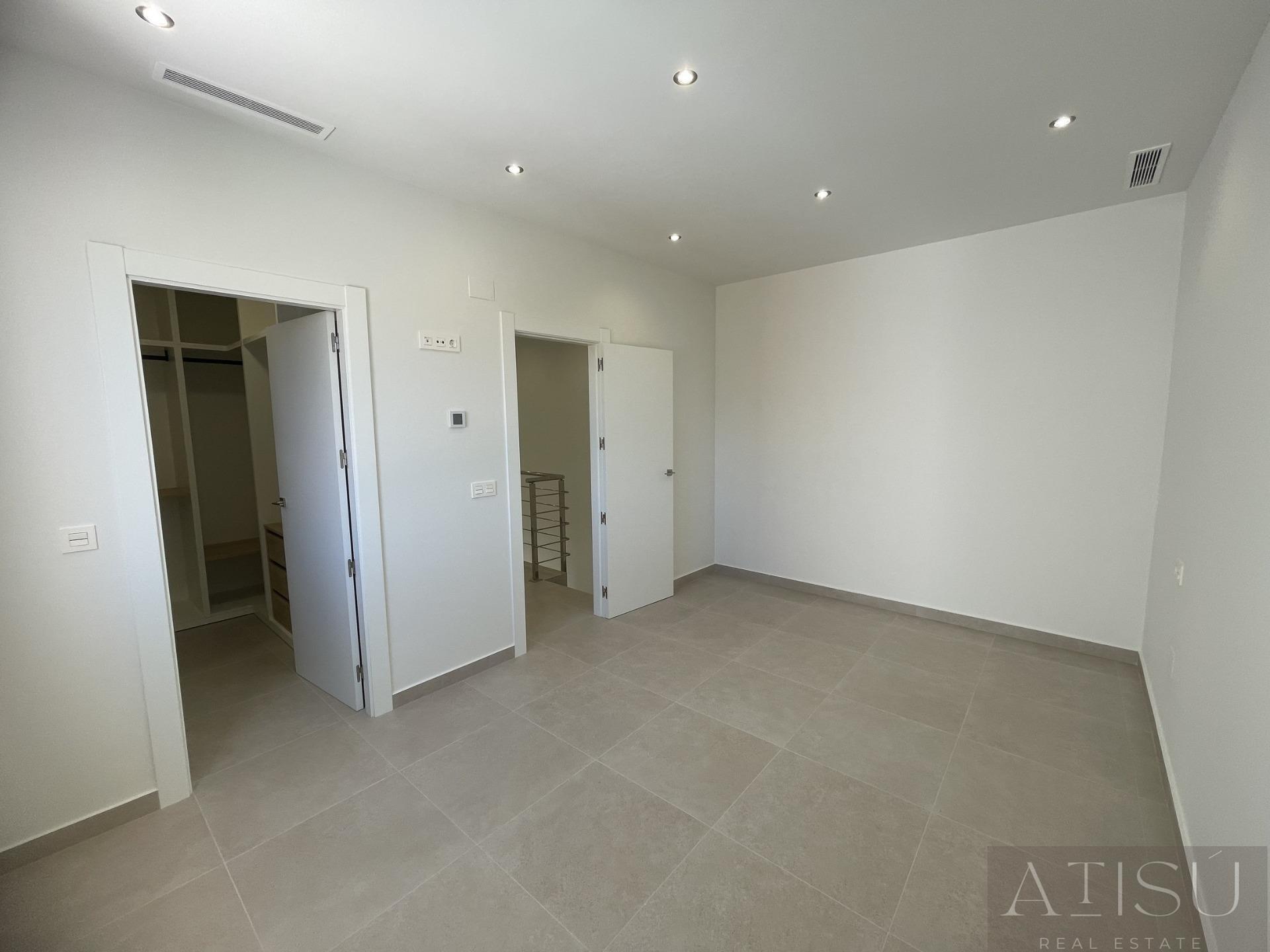 Venta de villa en Almoradi