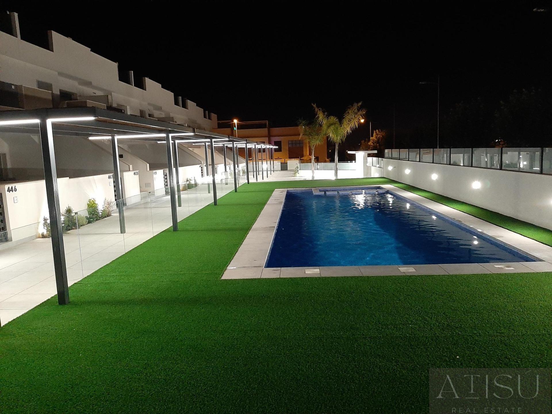 Venta de villa en Pilar de la horadada