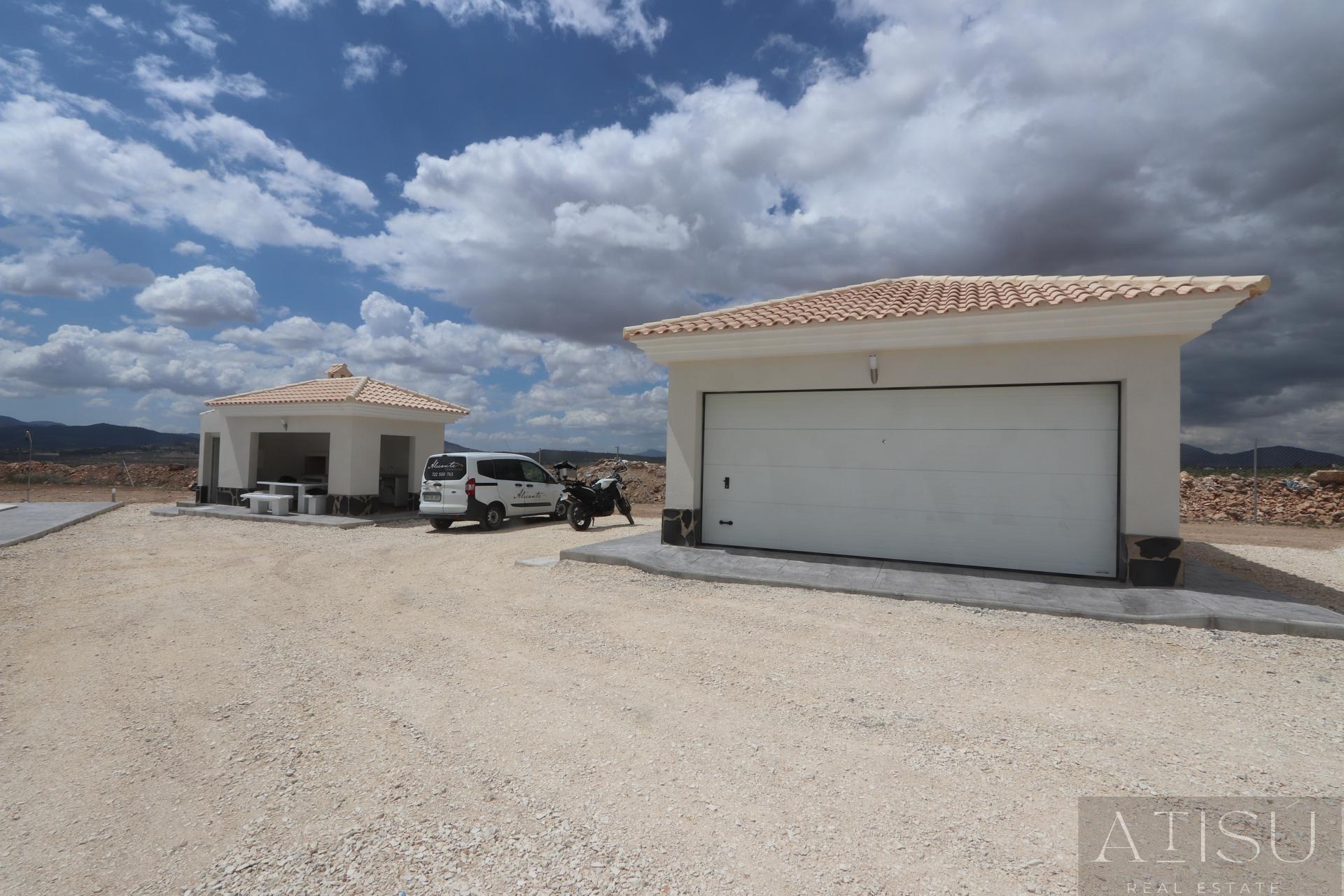 Venta de villa en Pinoso
