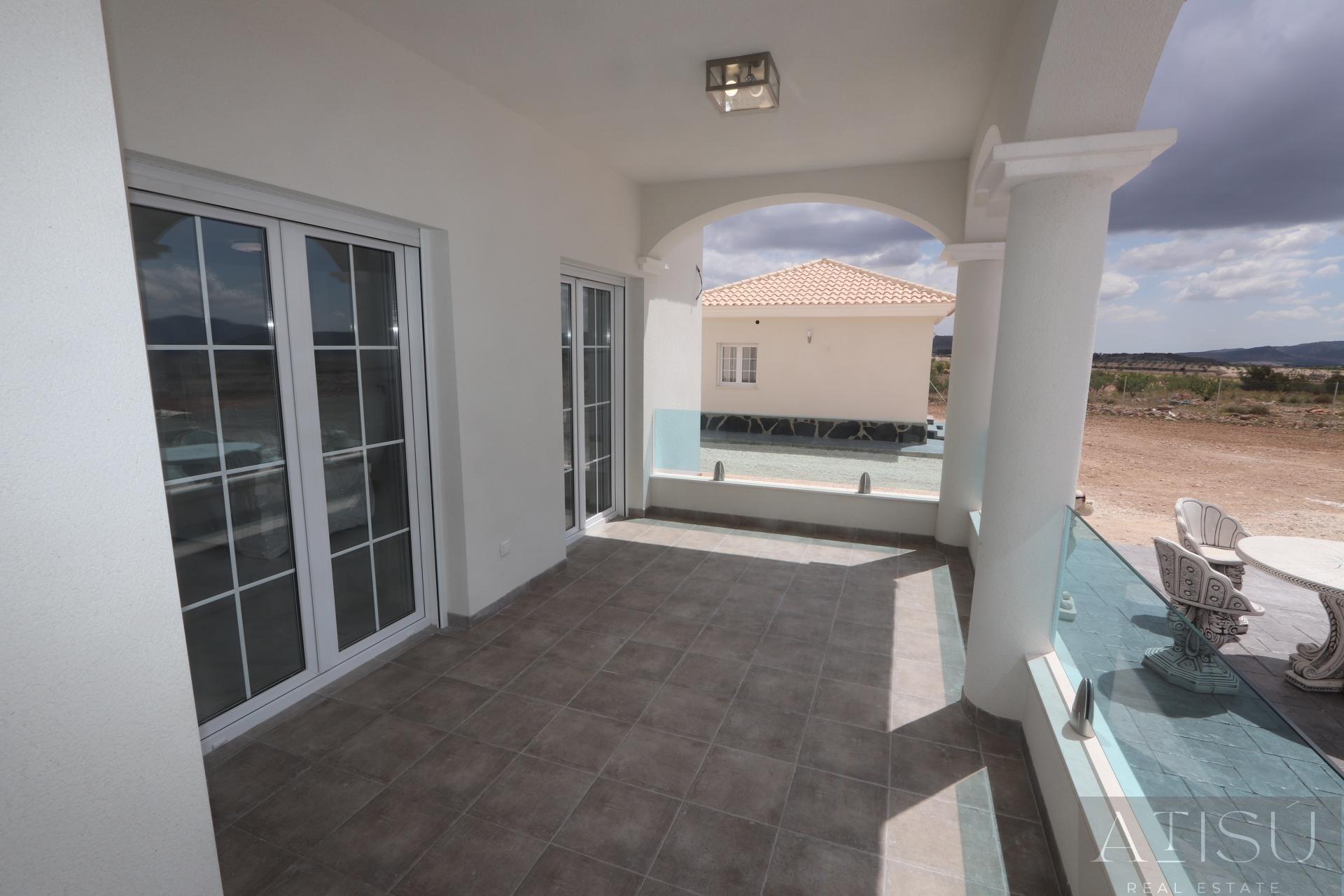 Venta de villa en Pinoso