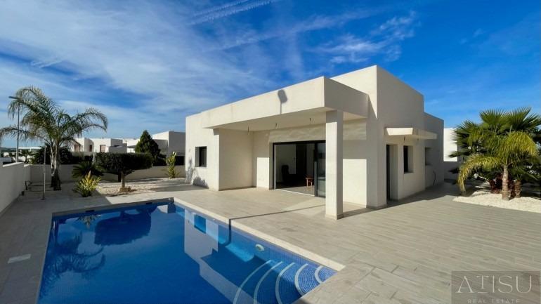 Venta de villa en Rafal