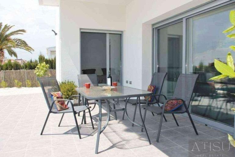 Venta de villa en Rafal