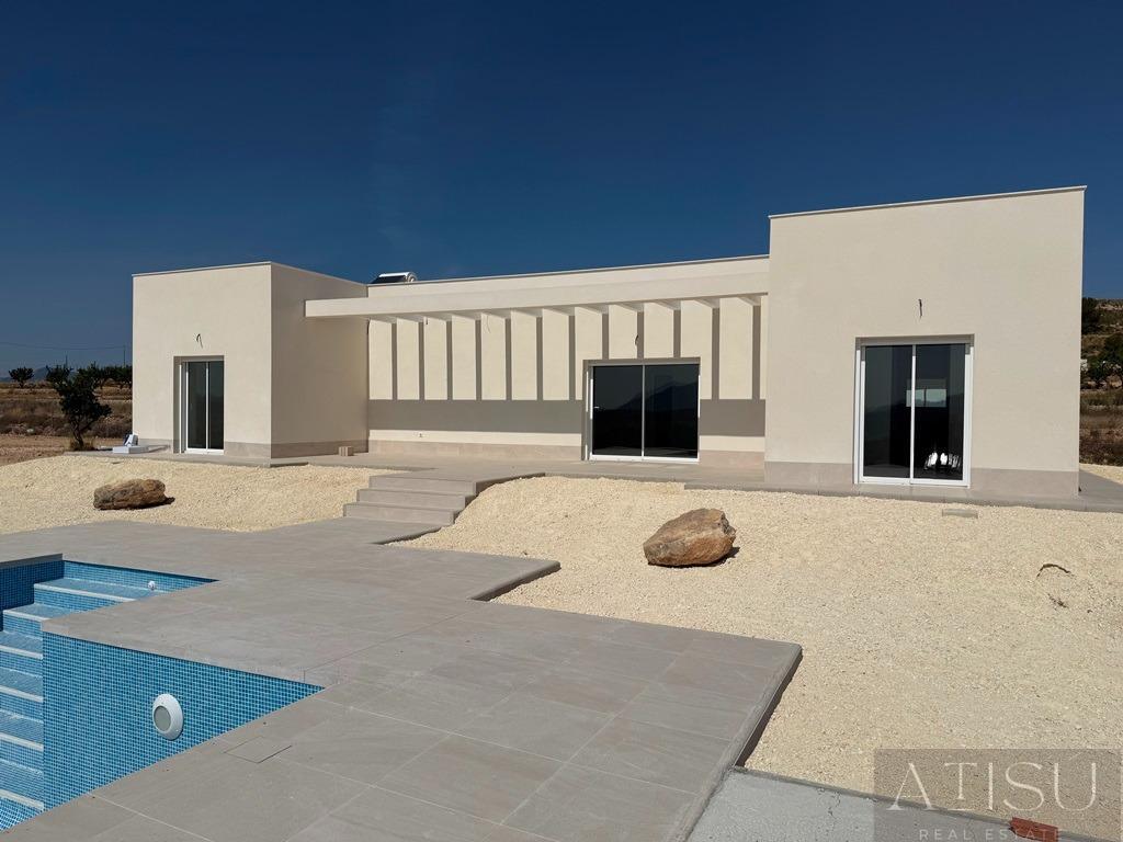 Venta de villa en Pinoso