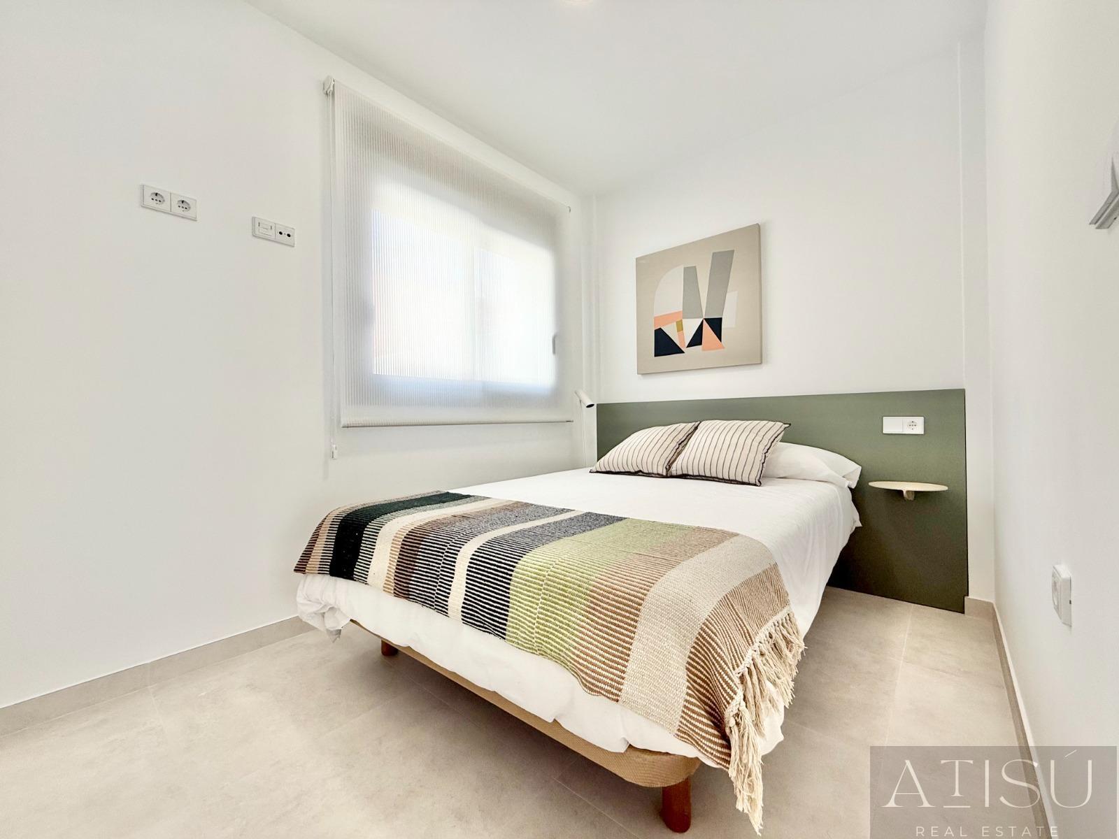 Venta de villa en Cox